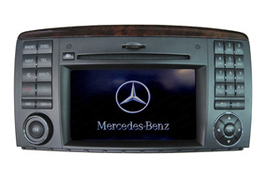 Mercedes SL - Reparatur Comand Navigationssystem
